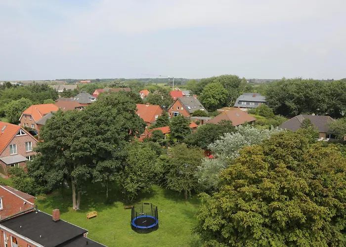 Haus Petra בורקום