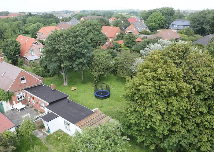 Haus Petra בית נופש בורקום